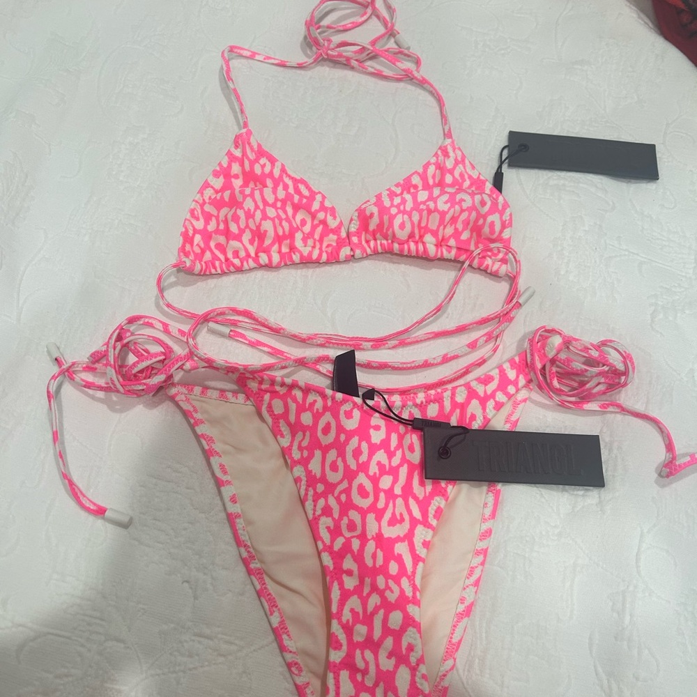 Triangl Pink Leopard Bikini